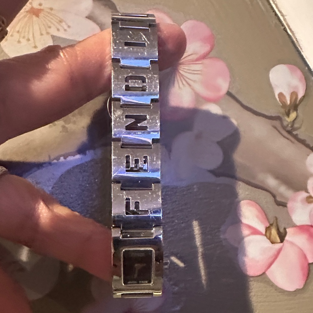 Fendi Black and Silver bracel - Picture 6 of 6